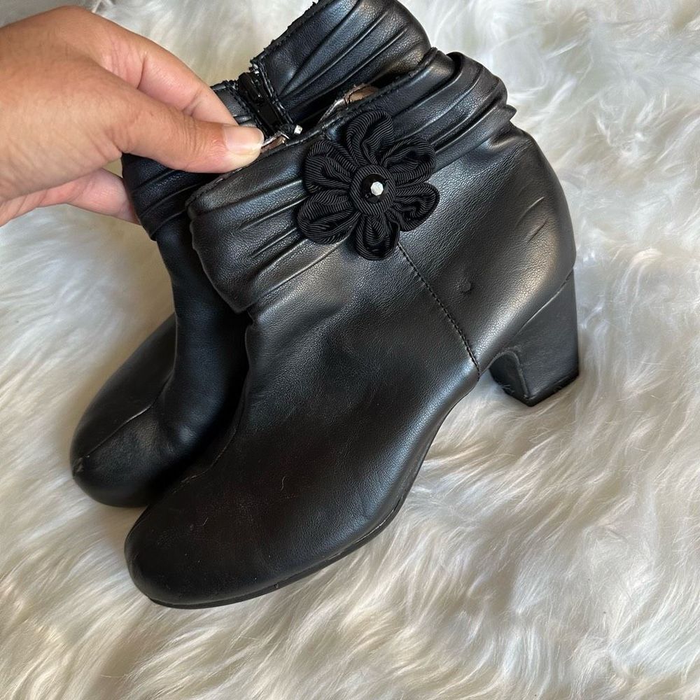 Wonderkids girls black booties